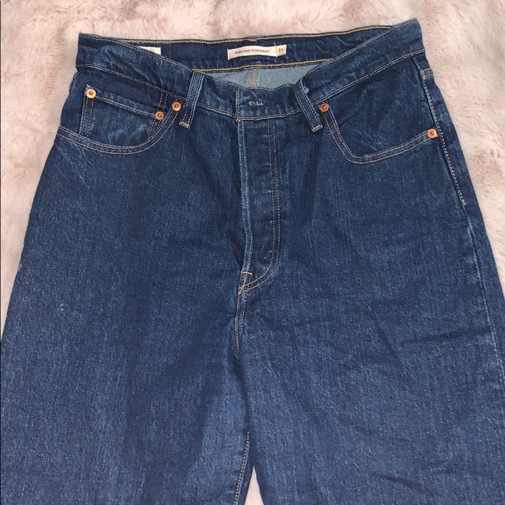 BRAND NEW LEVIS RIBCAGE JEANS